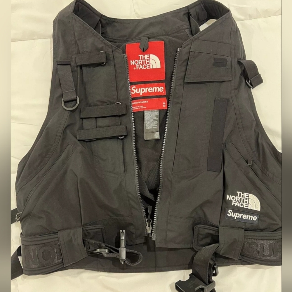 North face Supreme RTG vest